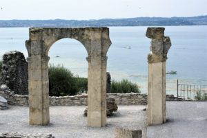 Grotte-di-Catullo-Sirmione